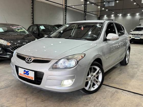 HYUNDAI I30 2.0 MPFI GLS 16V GASOLINA 4P AUTOMÁTICO HYUNDAI I30 2.0 MPFI GLS 16V GASOLINA 4P AUTOMÁTICO